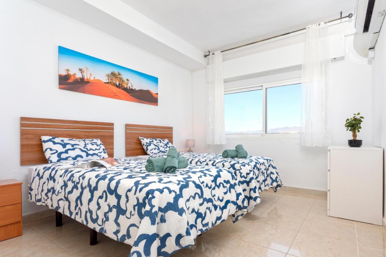 דירות פואנגירולה Fantastico Apartamento A Pie De Playa By Renthas מראה חיצוני תמונה